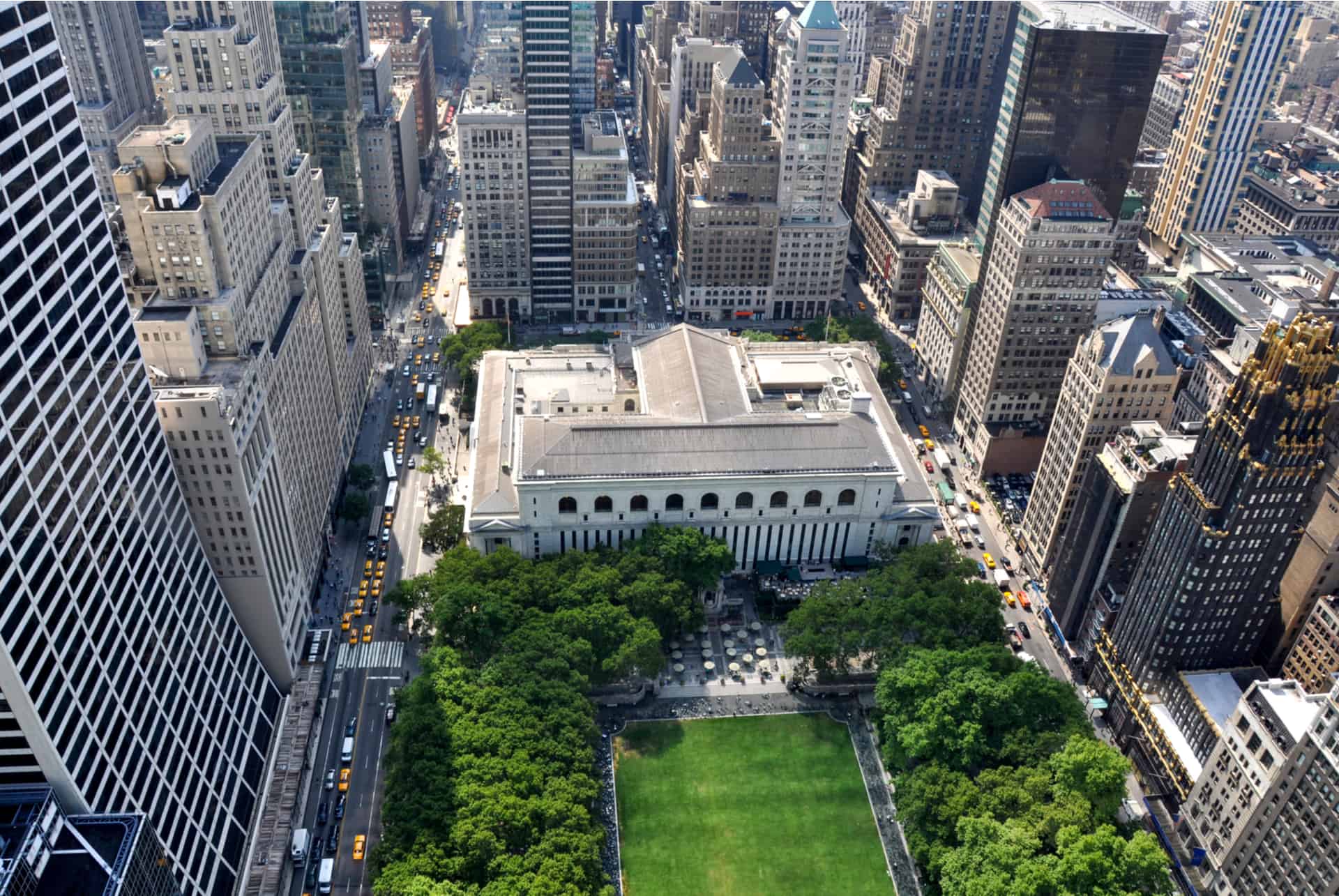 ou se trouve bryant park a manhattan