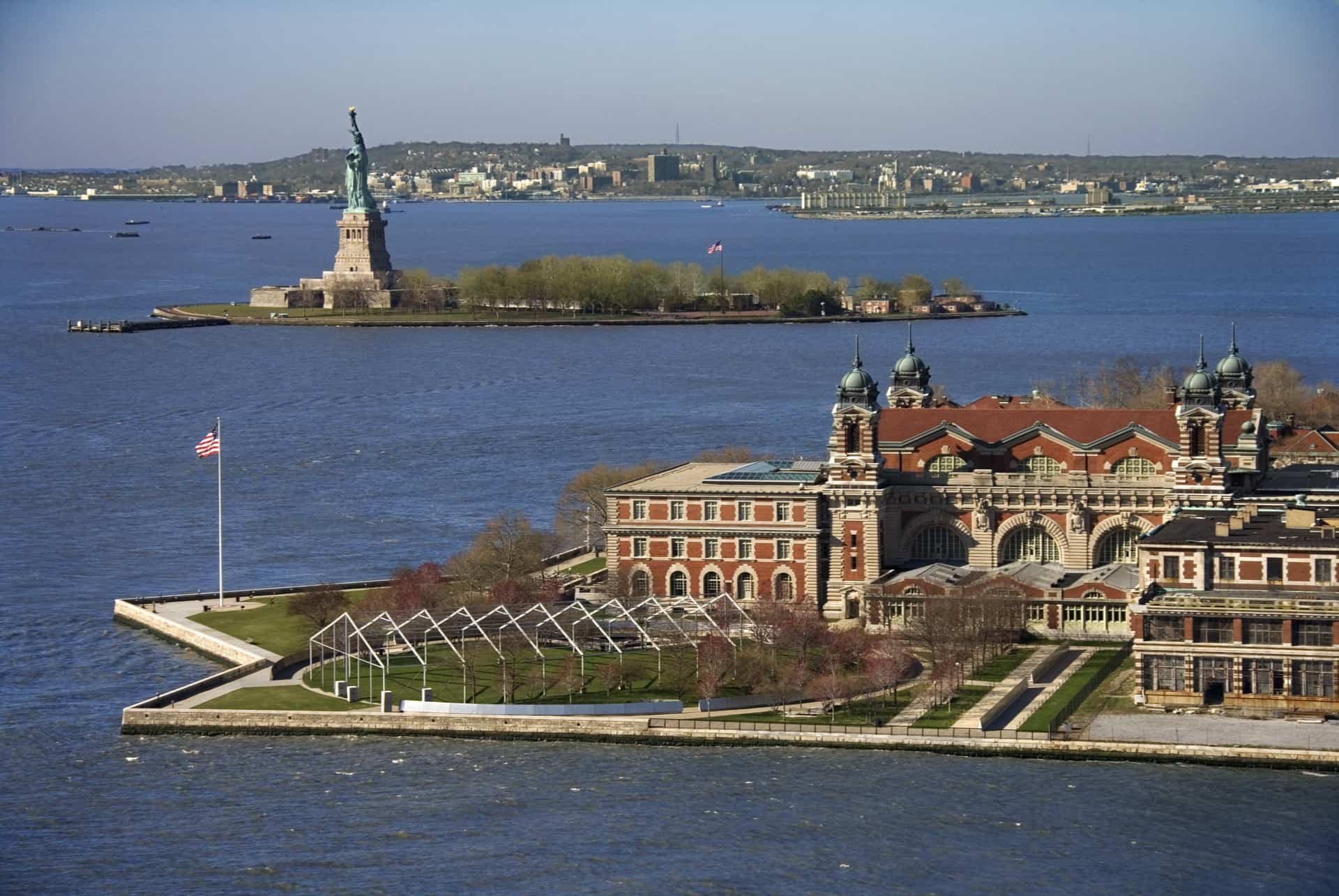 comment aller a ellis island