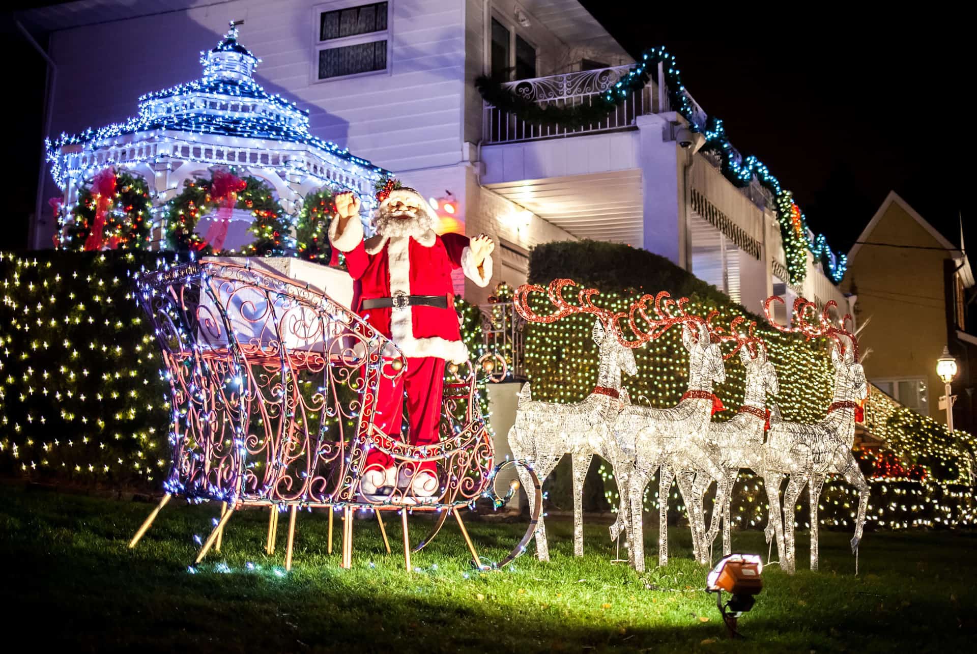 dyker heights illuminations dyker heights illuminations