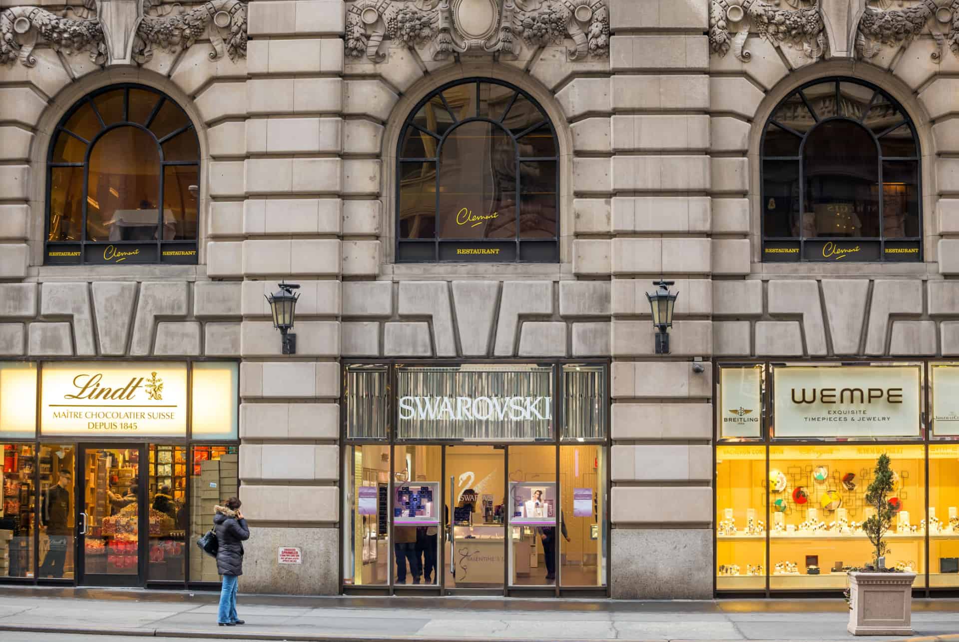 faire du shopping sur la 5eme avenue a new york faire du shopping