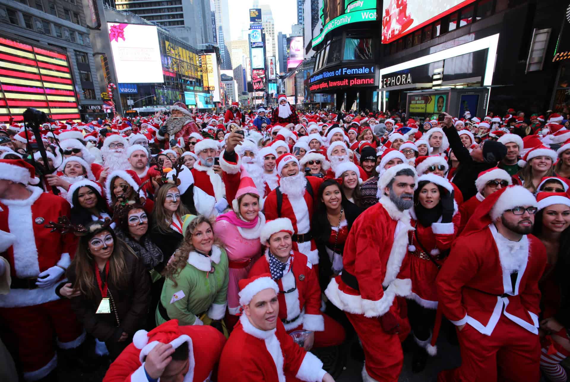 santacon time square santacon time square