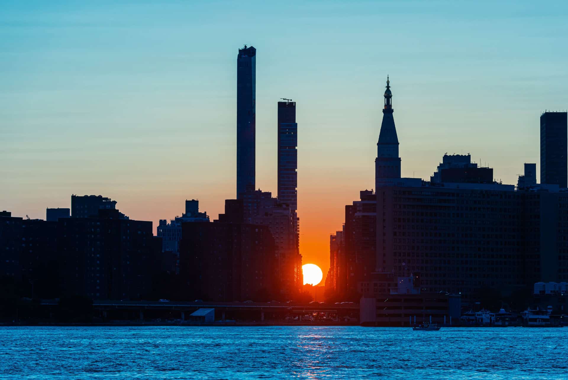 manhattanhenge