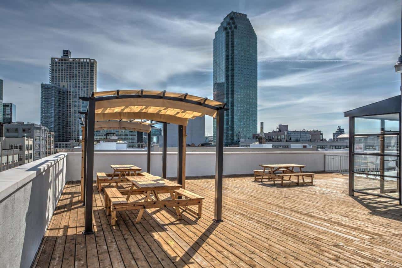 lic hotel