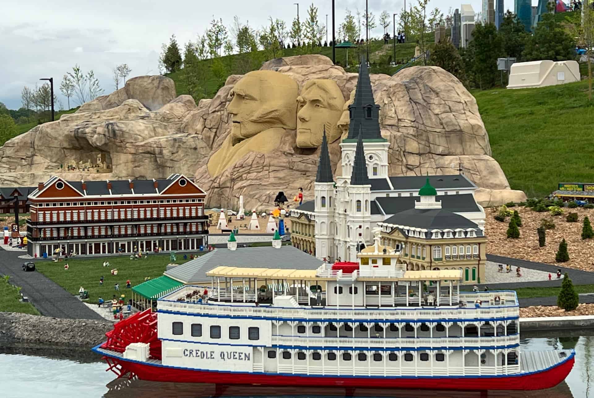 miniland