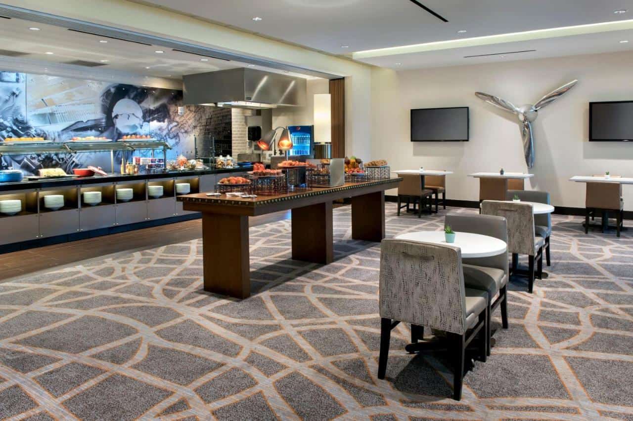 aeroport newark restaurant