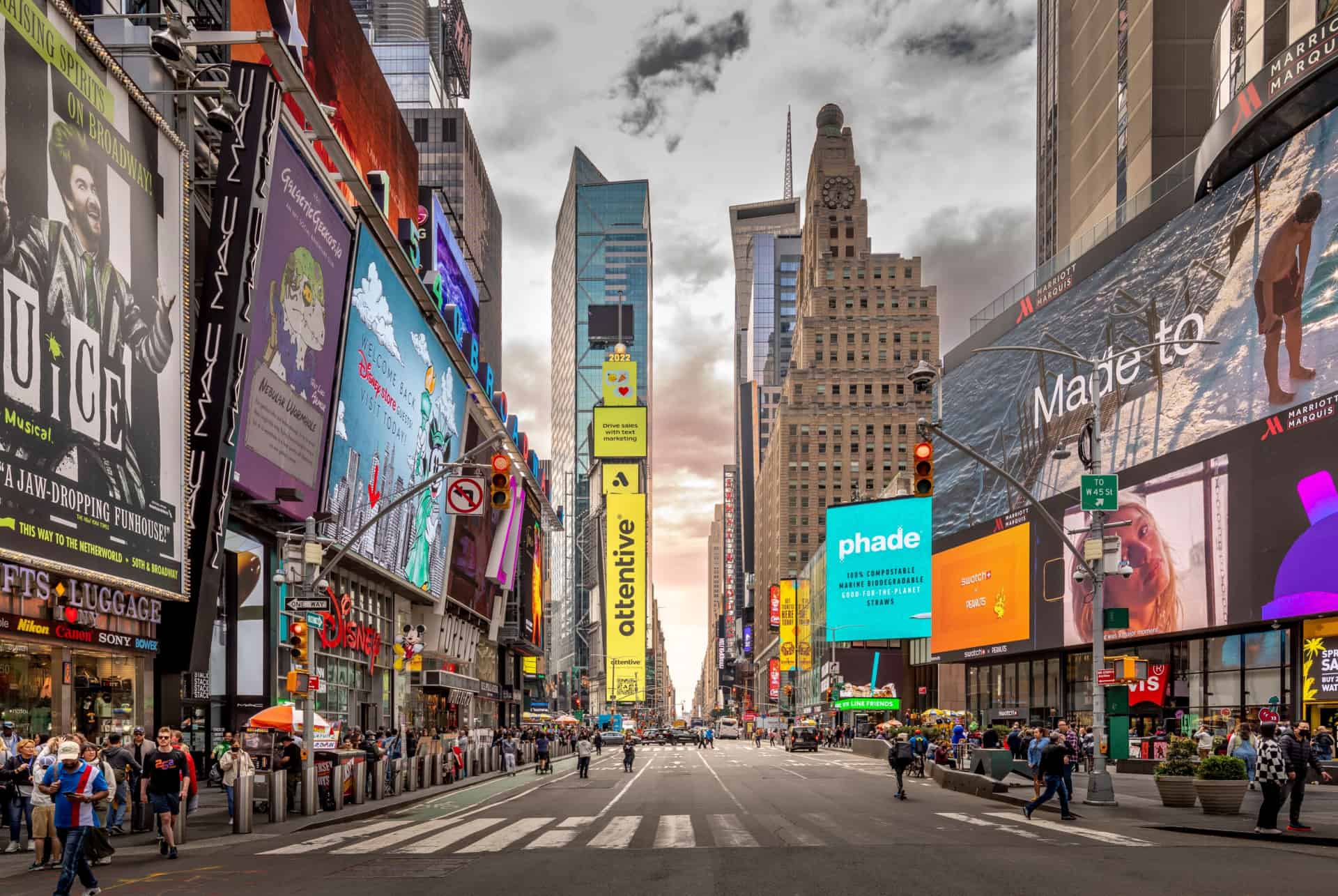 shopping new york times square