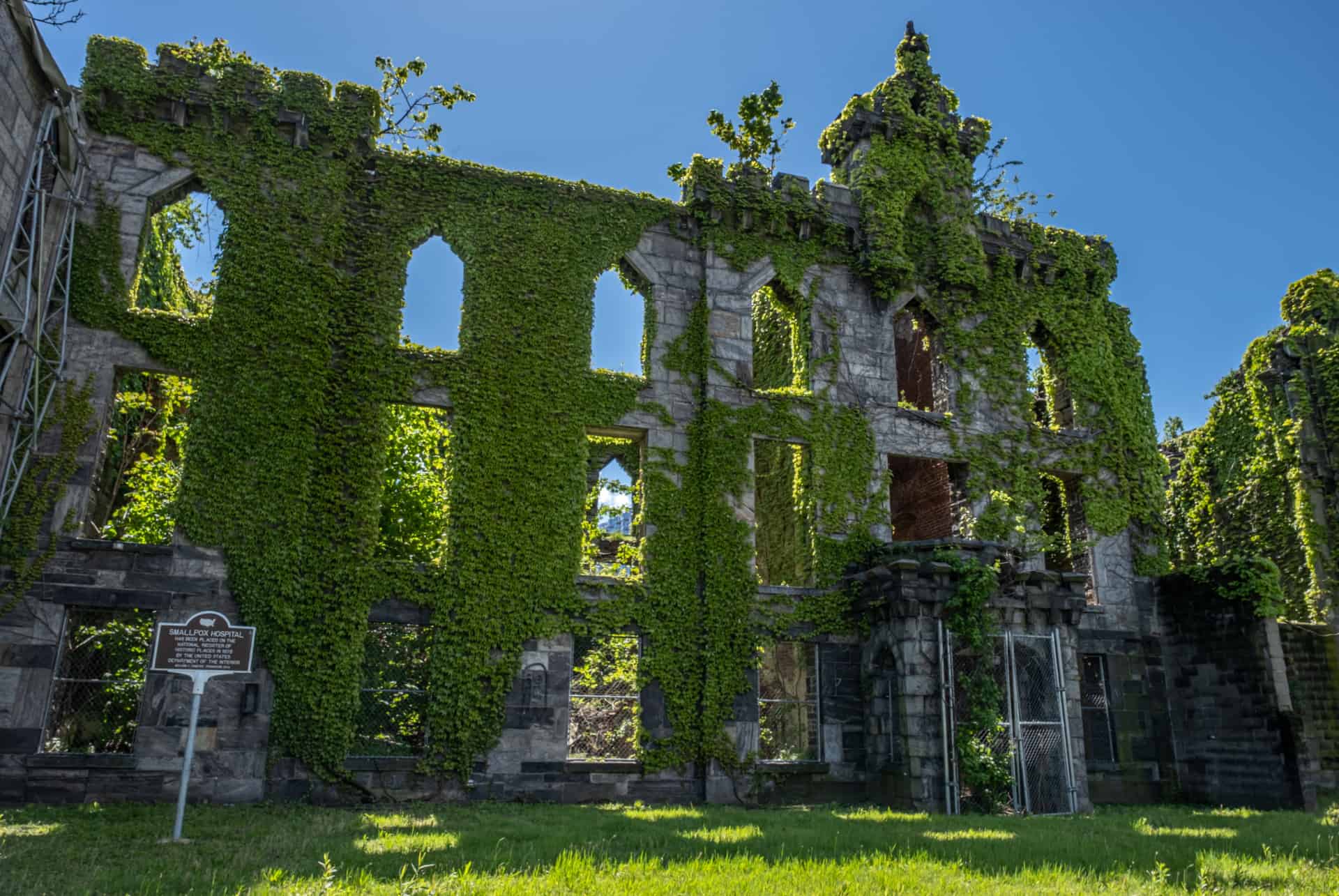 smallpox hospital roosevelt island