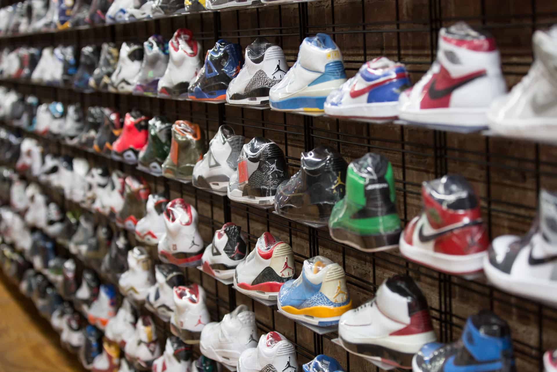 souvenirs de new york sneakers