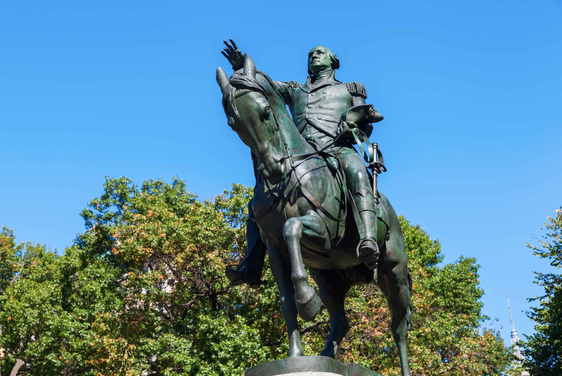 washington statue
