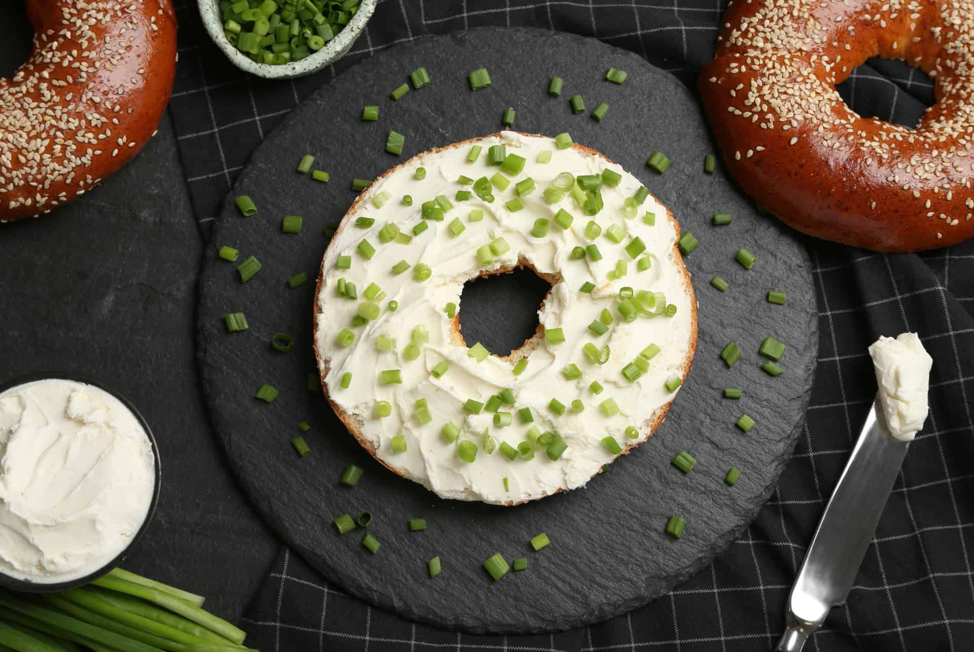 bagel cream cheese et ciboulette