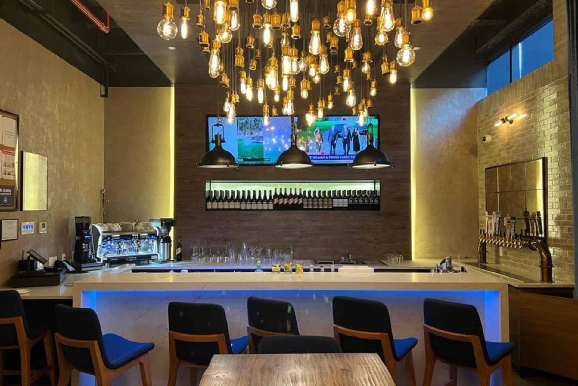 bar 42 hotel williamsburg